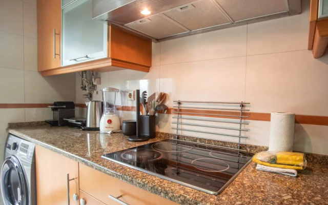 Modern 2-bedroom Flat in Odivelas