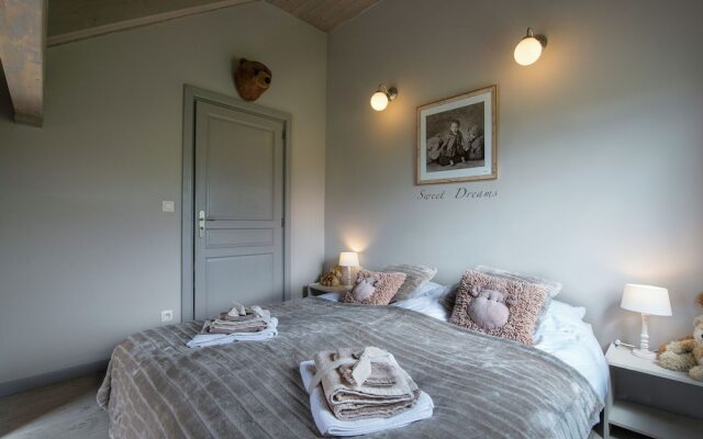 Gorgeous Holiday Home in Sainte-Ode Luxembourg with Garden