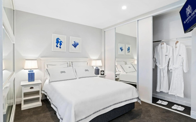 The Hamptons Apartments - Port Melbourne