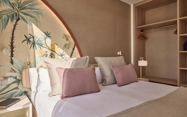 Eix Alzinar Mar Aparthotel