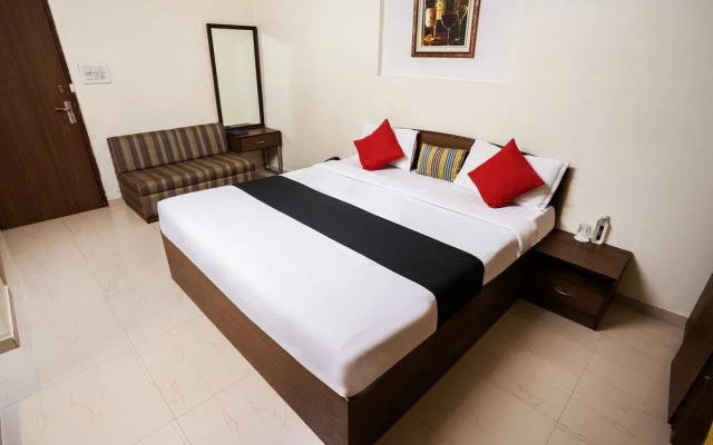 Capital O 48482 Hotel Tribecca Inn