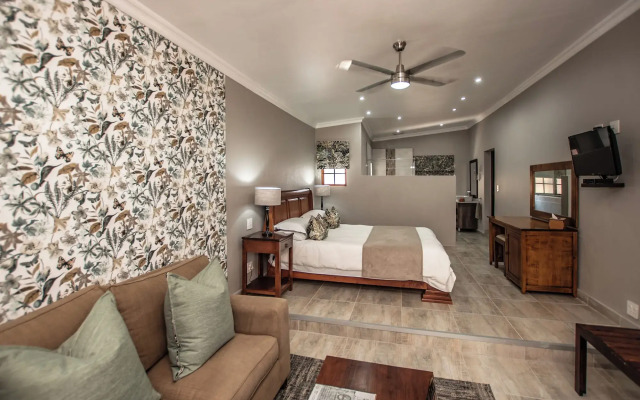 Nut Grove Boutique Hotel