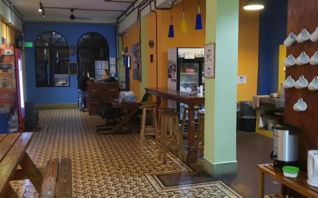 Hostel Mamallena