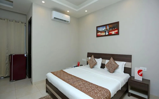 Vivi International By OYO Rooms