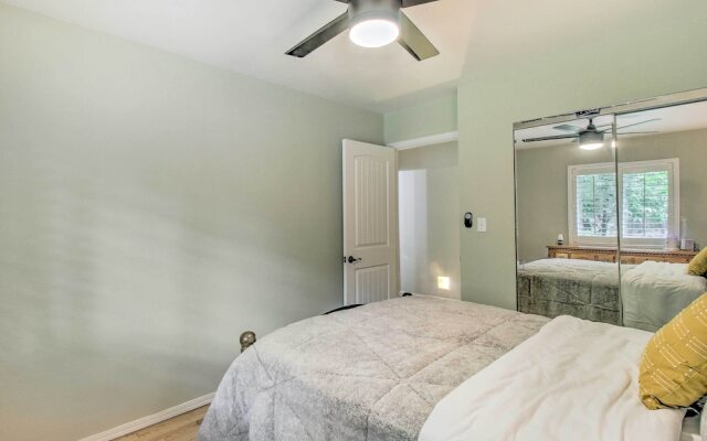 Cozy Pinetop Retreat w/ Yard & Heated Gazebo!