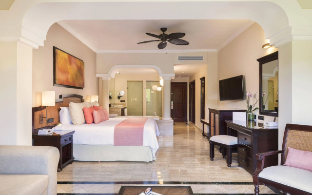 Grand Palladium White Sand Resort & Spa All Inclusive