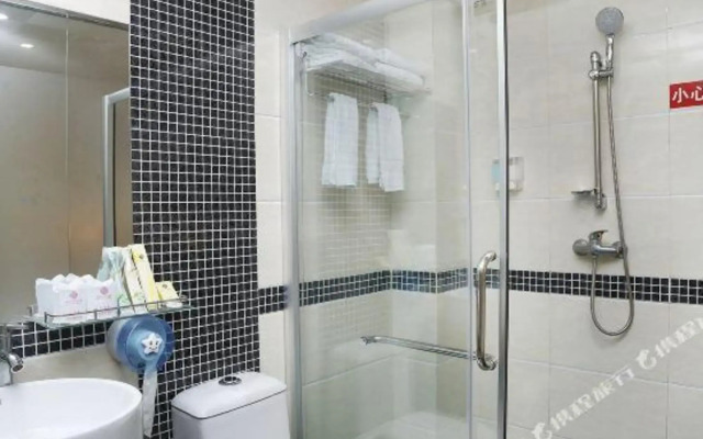 Chunxia Qiudong Hotel（Shenzhen Wuhe subway station)