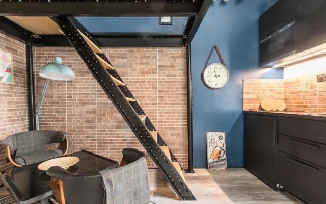 Mezzanine Studio near Monaco