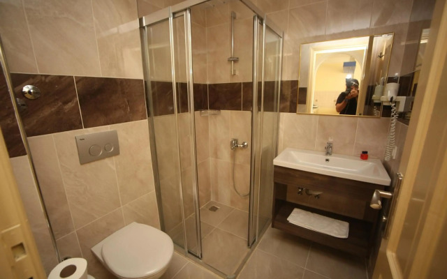 Almera Park Apart Hotel