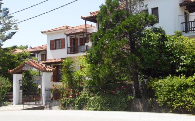 Anofli Suites