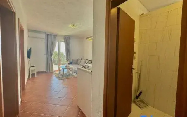 Calma Vista Apartments