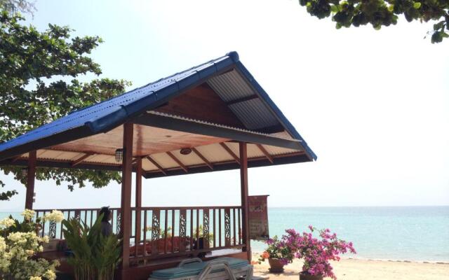 Rung Arun Resort