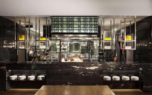 DoubleTree by Hilton Hotel Melbourne - Flinders Street