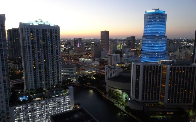 Brickell Exclusive by 1st HomeRent