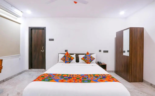 Hotel RR Residency
