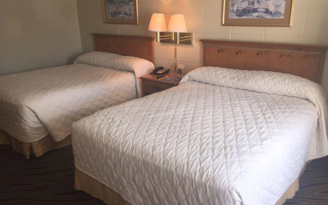 Admiral Motor Inn