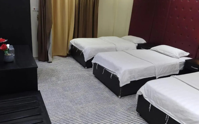 Desert Rose Hotel