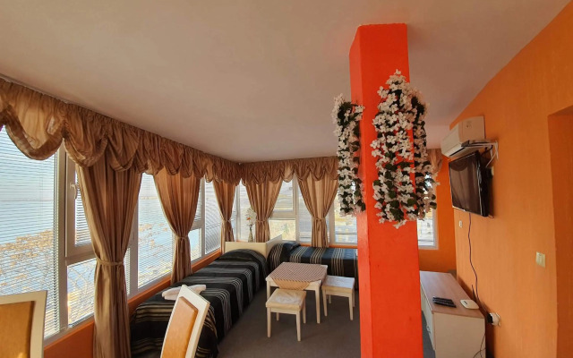 Hotel Paros