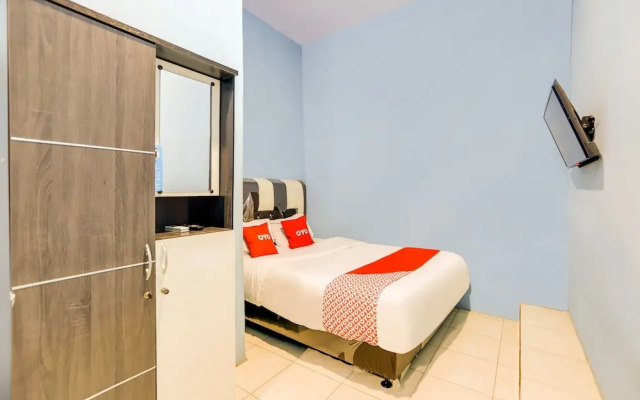 OYO 90009 Faster Inn 1
