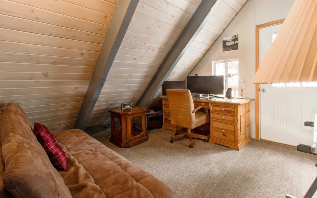 Quintessential Tahoe Cabin