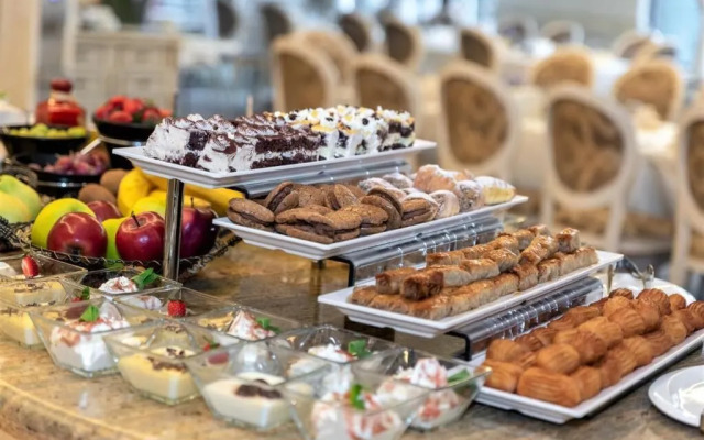 Maxi Park Hotel & Spa