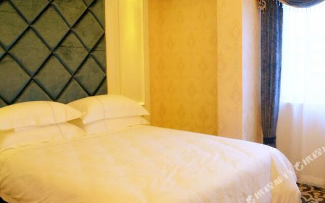 Qiha E-sports Hotel (Jinhua Government World Trade City Plaza)