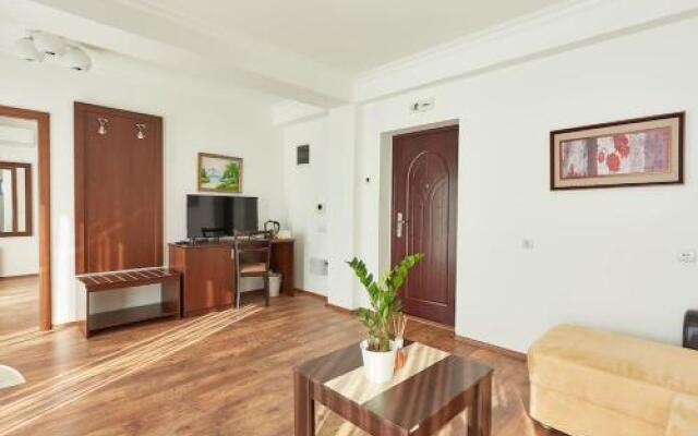 Vu-Dent Apartments