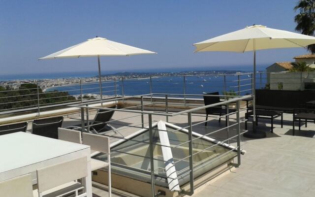 Villa Alamp