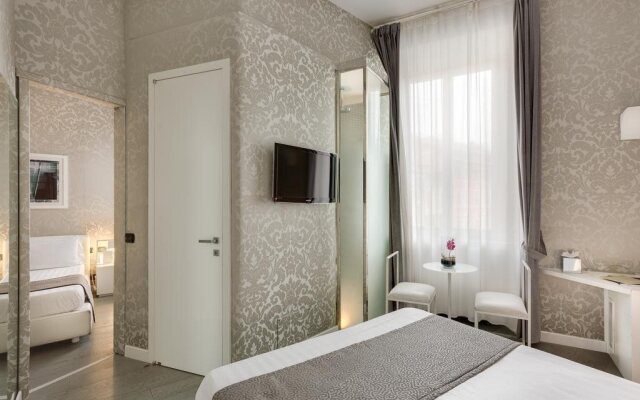 Piazza di Spagna Suites