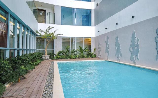 Handy Holiday Nha Trang Beach Apartment