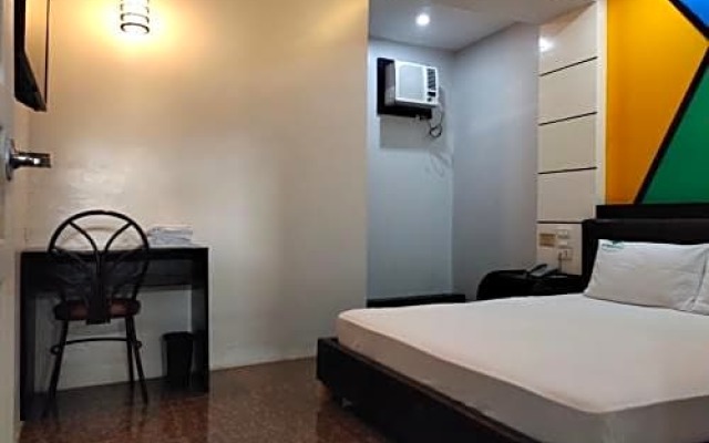 Ranchotel Tunasan