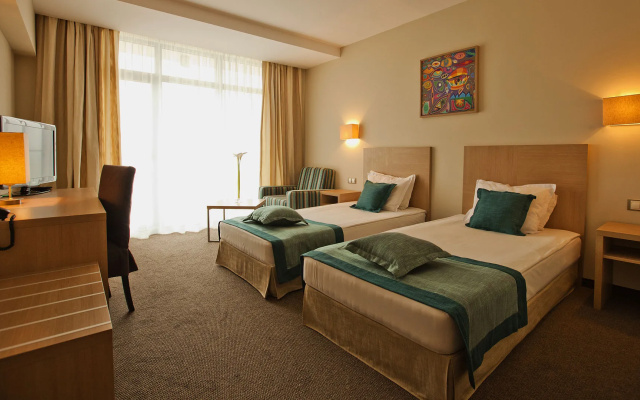 Azalia Hotel Balneo & SPA