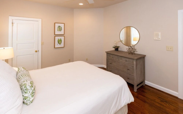 Sunrise Villa/monthly Rental 3 Bedroom Home