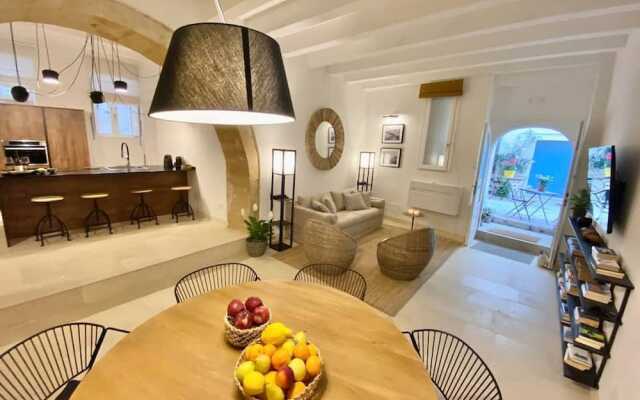 Croce Luxury Apartment With Air Conditioning, Wi-fi N0975