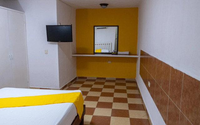 OYO Hotel Marías,Aeropuerto Internacional de Chetumal