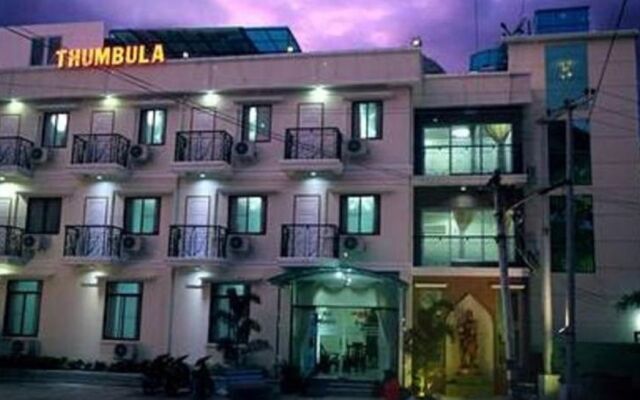 Thumbula Hotel