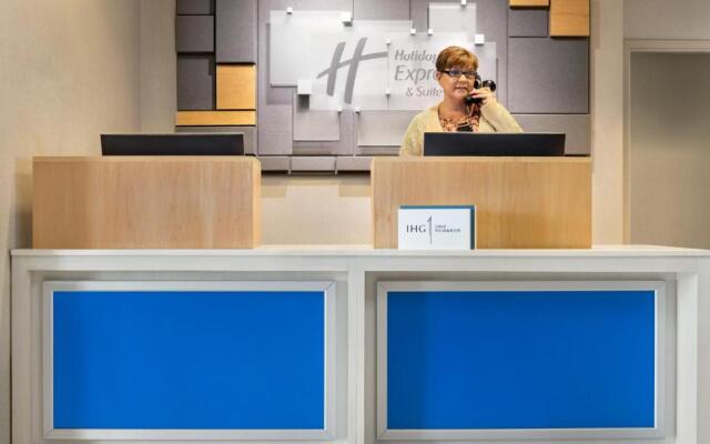Holiday Inn Express & Suites Oxford by IHG