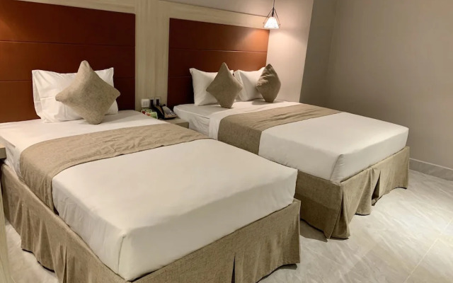 Holiday 2 Hotel