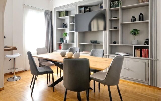 Acropolis Plus Penthouse