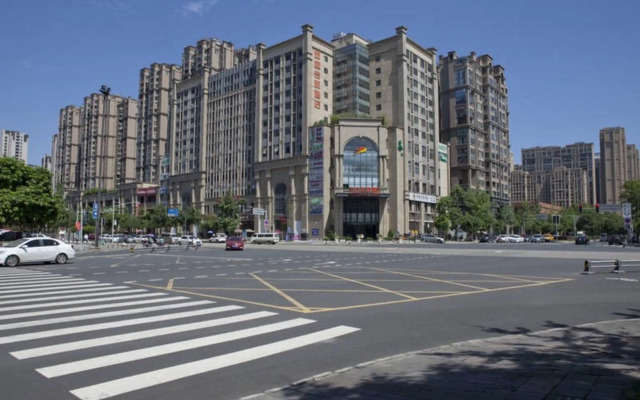 Pastoral Hotel (Chengdu Global Center)