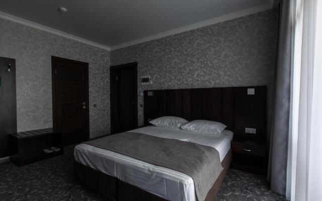 Family Hotel