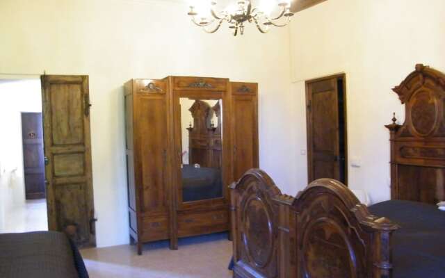 Room and Breakfast La Torre