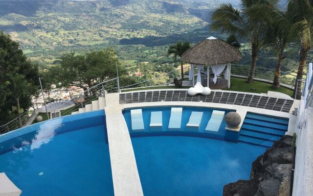 Cantil Hotel Spa Boutique