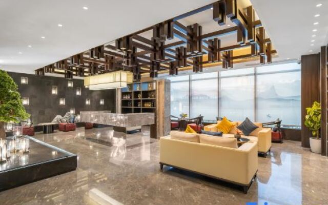 Rezen Dong Hotel