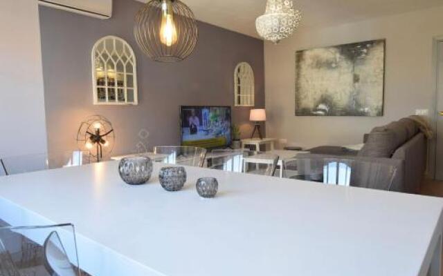 Letmalaga Cremades Loft