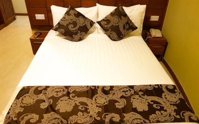 Leisure Safari Lodge