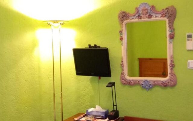 Guesthouse Alicante (PENSION CON ENCANTO)