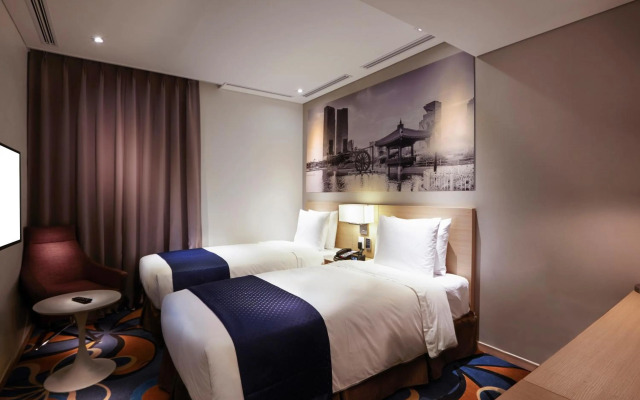 GLAD Gangnam COEX Center