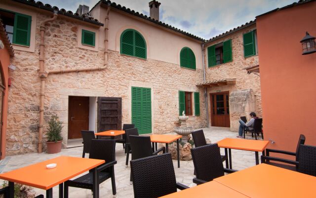 Petit Hotel Algaida