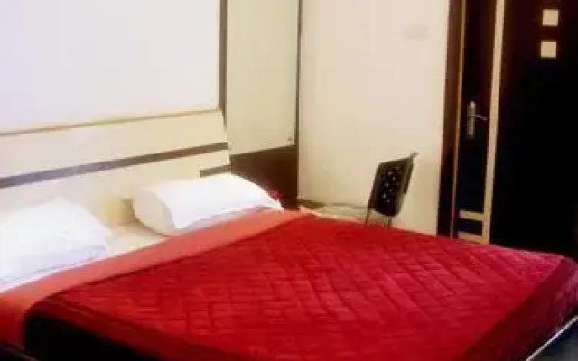 Hotel Ronak Plaza